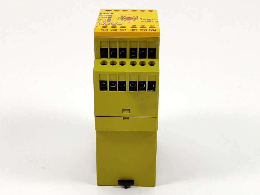 Pilz 774502 PNOZ XV2 3/24VDC 2n/o 2n/o t