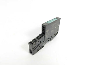 Siemens 6ES7132-4BB01-0AB0 Digital Output Module W/ 6ES7193-4CA20-0AA0 3 Pcs.