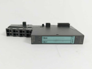 Siemens 6ES7132-4BB01-0AB0 Digital Output Module W/ 6ES7193-4CA20-0AA0 3 Pcs.