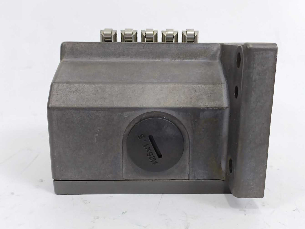 Euchner RGBF05R12-502-M Switching Element