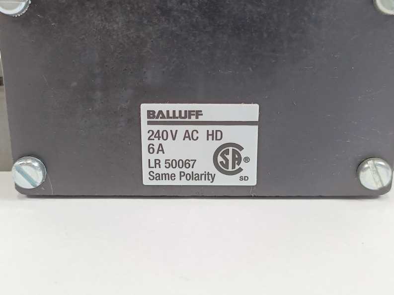 BALLUFF BNS519-D12R12-100-10 Mechanical Limit Switch DIN 43697