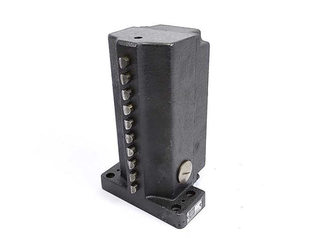 Euchner GSBF 10D16-502 L24 Mechanical Limit Switch DIN 43697