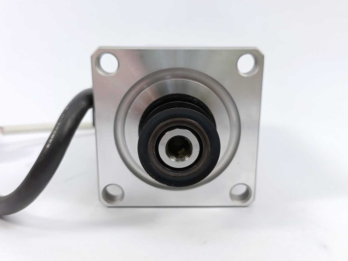 ABB 3HAC021457-001/04 AC Servo Motor