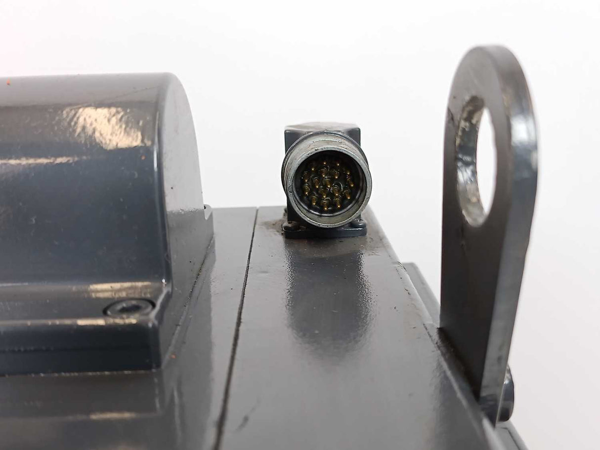 Siemens 1FT6102-1AC71-4AH1 SIMOTICS S Synchronous Servo Motor