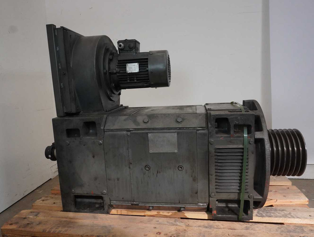 Siemens 1GG5202-0WD46-6HU5 Motor 380V 176...181A 1/min 4000 60kW