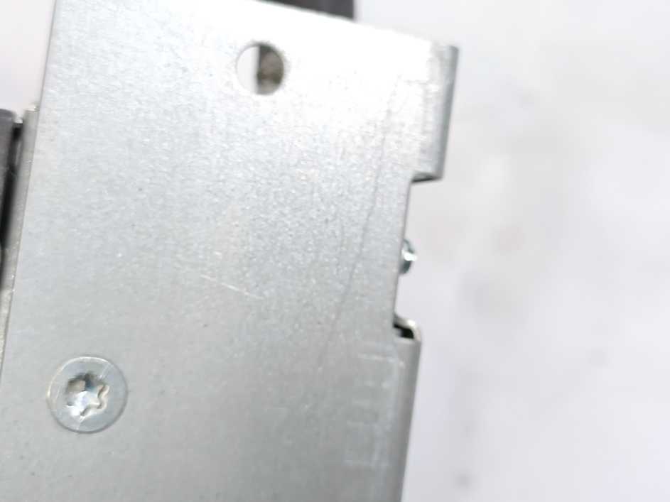 Siemens 6SE6440-2UD13-7AA1 MICROMASTER 440