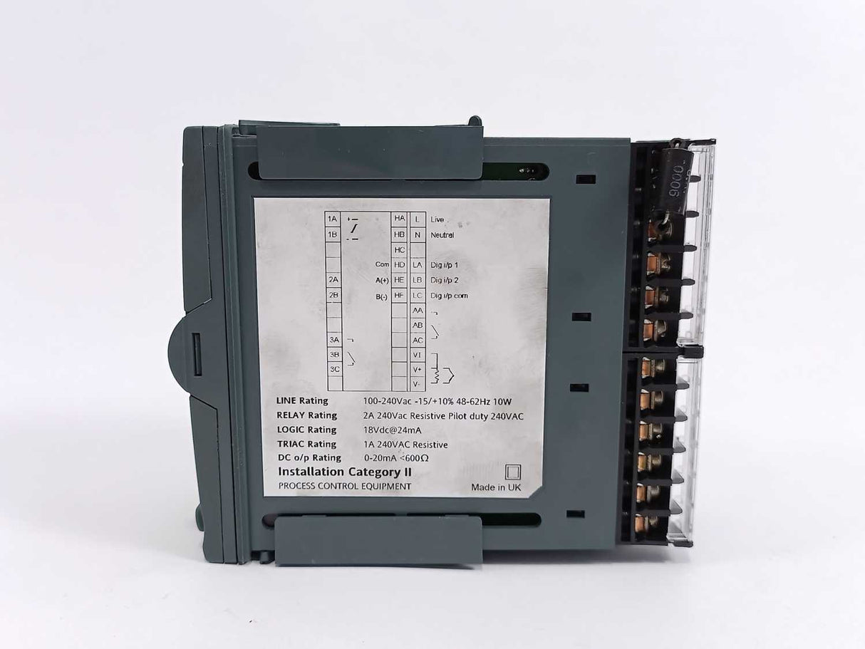 Eurotherm 2208E/CC/VH/C7/XX/RF/RF/2YM/ENG/ 2208e Process Control Equipment