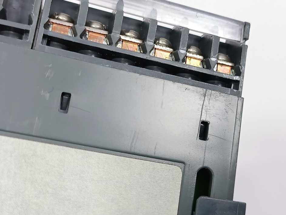 Eurotherm 2108I/AL/RD/VH/RF/RF/ENG/ 2108i Temperature Controller