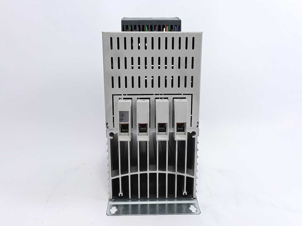 Eurotherm 7300S/80A/400V/XXXX/3S/FUSE/LDC/ENG/NONE//////NONE/NONE/- Contactor
