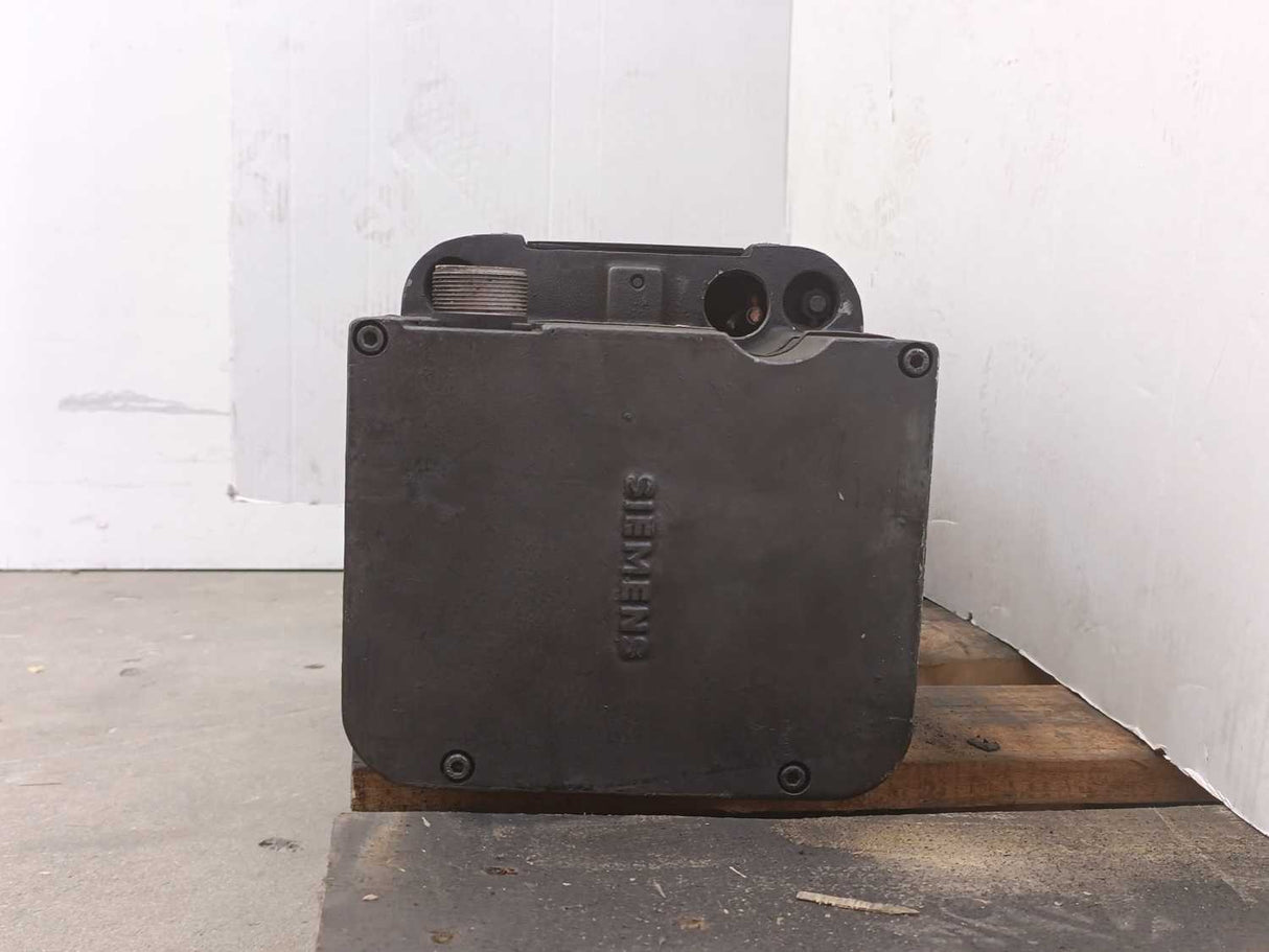General Numeric / Siemens 1HU3104-0AH01-Z Water Cooled DC Servomotor