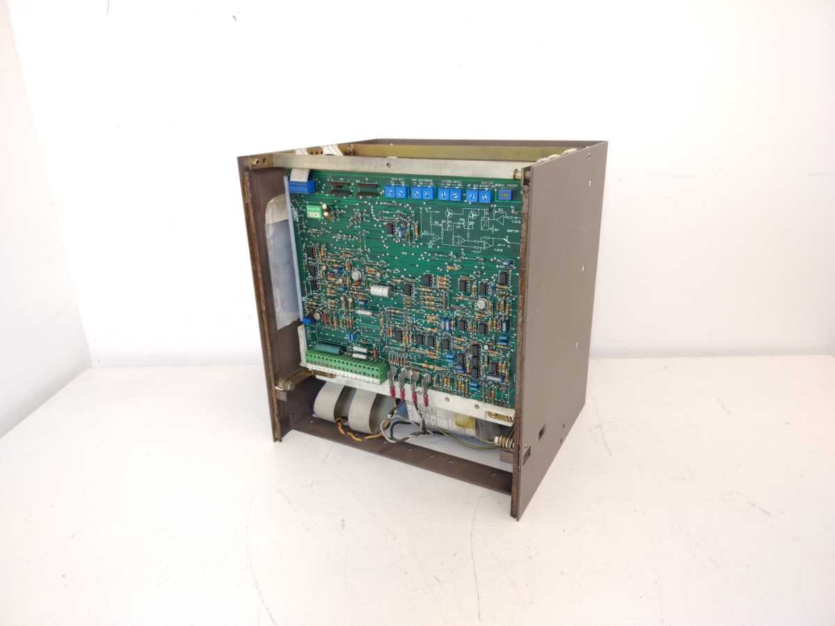 Siemens 6RA2615-6MV30-2A D200/20 Mreq-GcG6V30-2A SIMOREG Drive