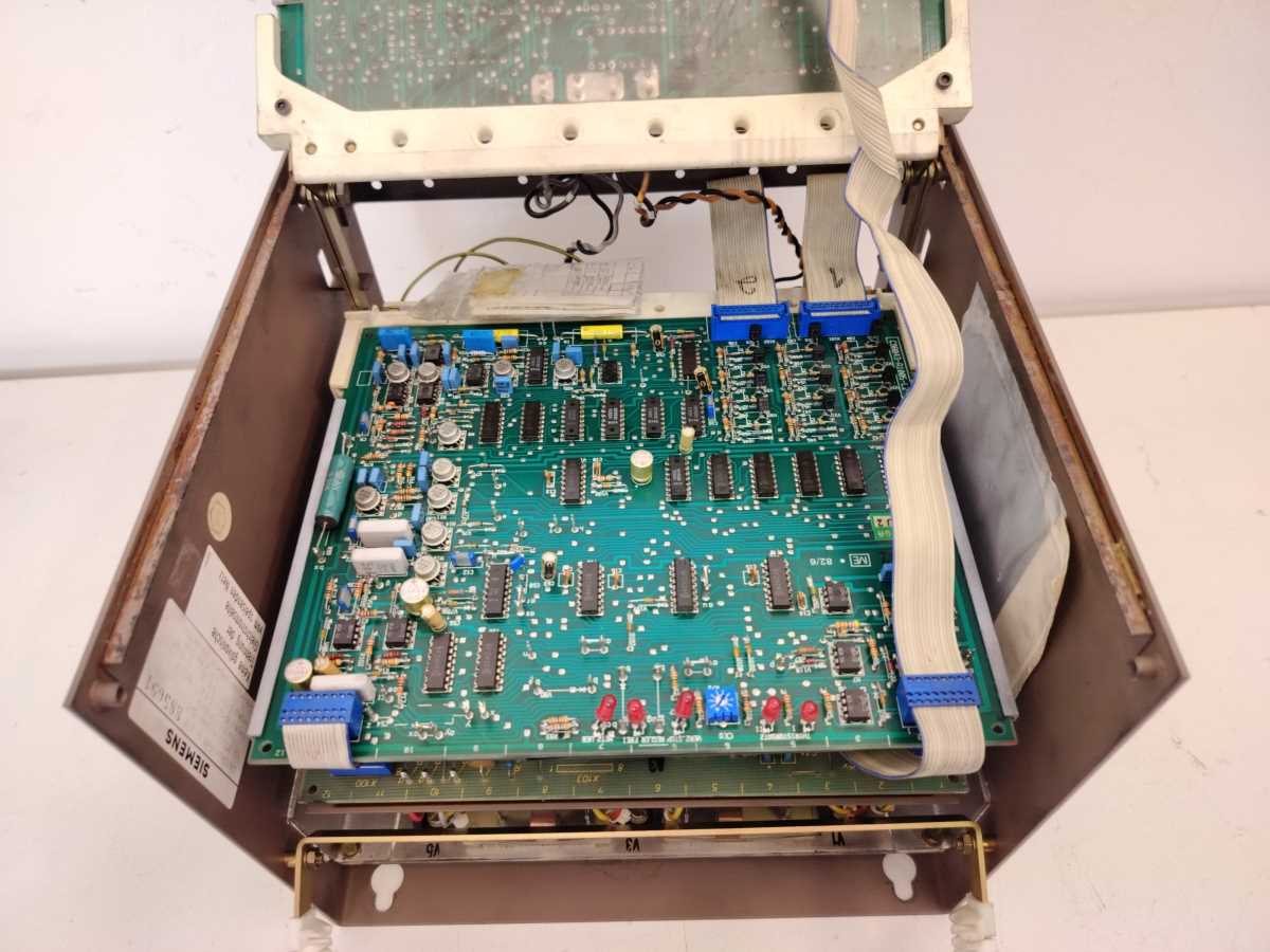 Siemens 6RA2615-6MV30-2A D200/20 Mreq-GcG6V30-2A SIMOREG Drive