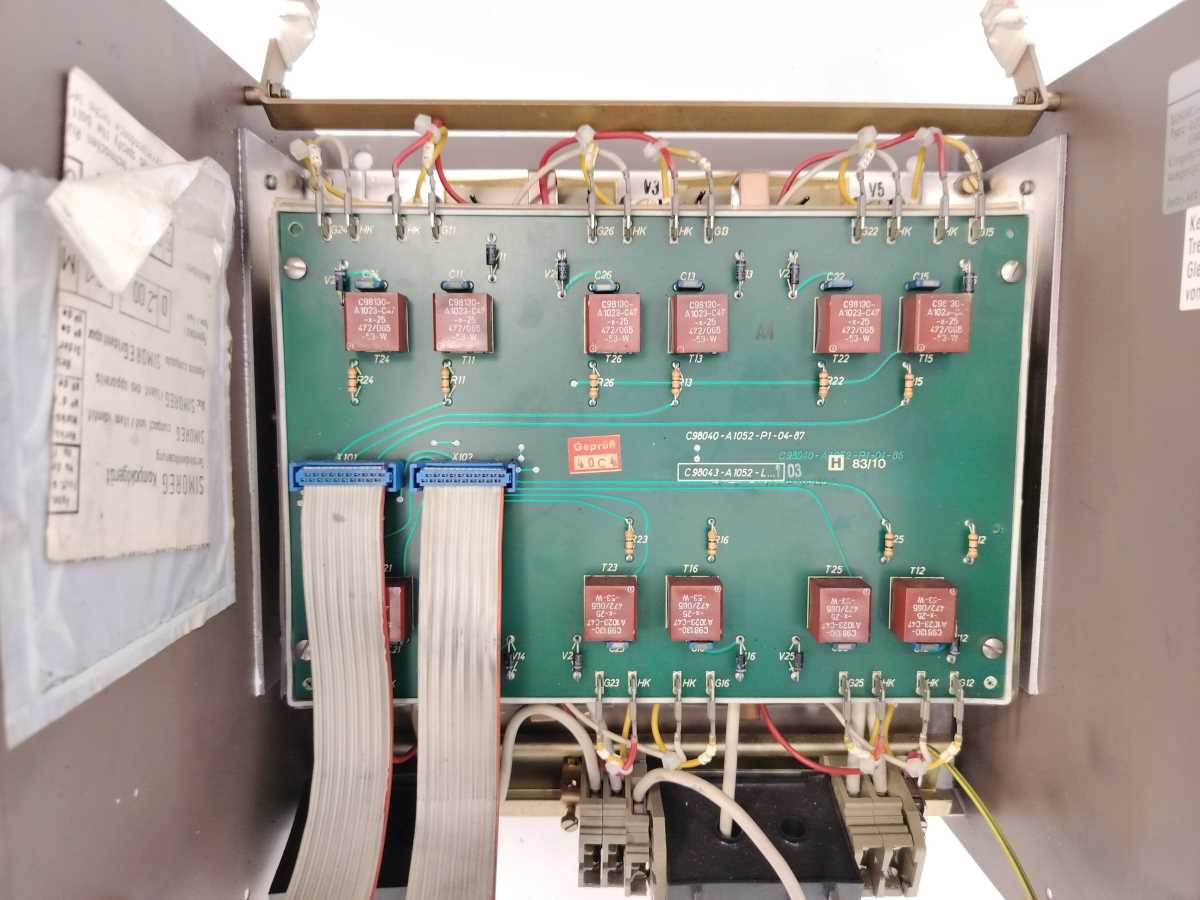Siemens 6RA2615-6MV30-0A D200/20 Mreq-GcG6V30-2A SIMOREG Drive