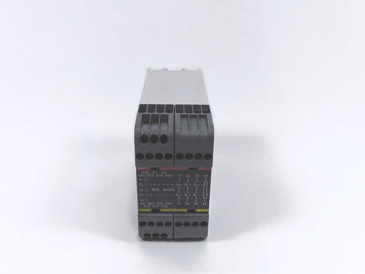 ABB 2TLA010026R0000 Safety relay RT6 24VDC