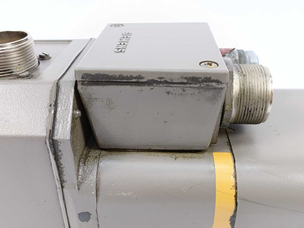 Siemens 1FT5066-0AC01-9-Z  3 Phase Permanent Magnet Servomotor