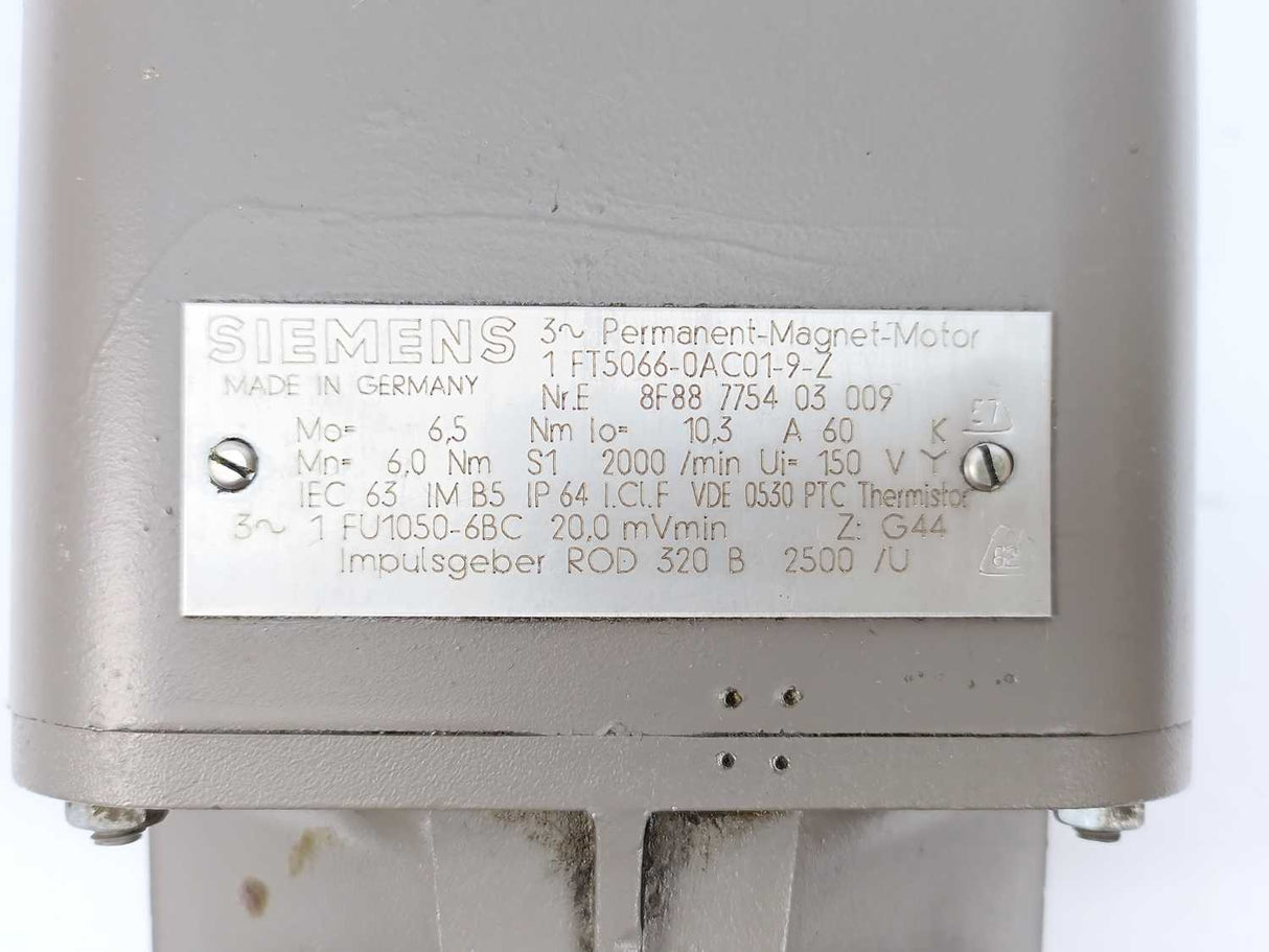 Siemens 1FT5066-0AC01-9-Z  3 Phase Permanent Magnet Servomotor