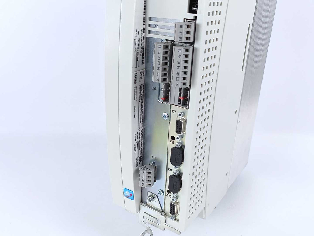 LENZE EVS9324-ETV004 13432230 Servo Drive 0-480Hz