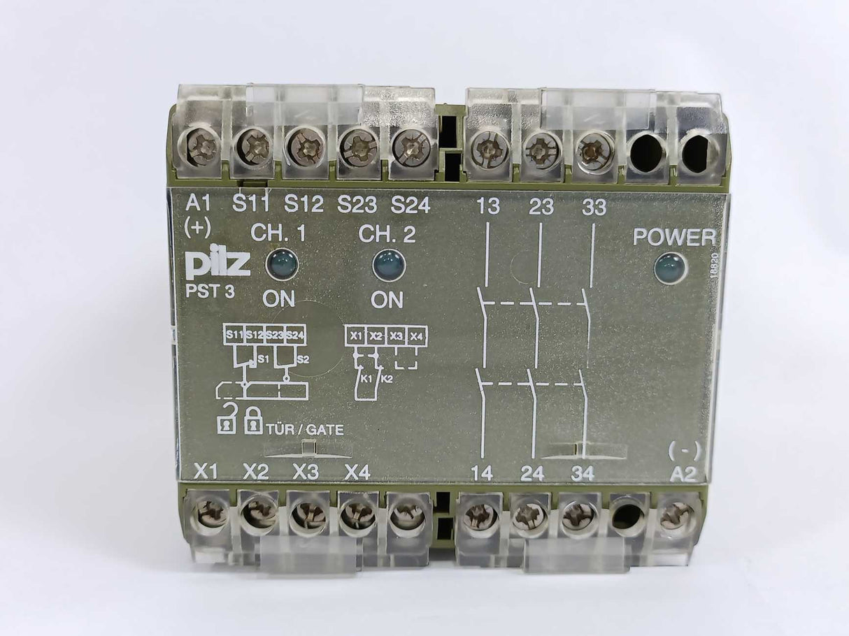 Pilz 420280 PST 3 3S Dual-Channel Safety Relay, 24VDC, 3 Safety Contacts
