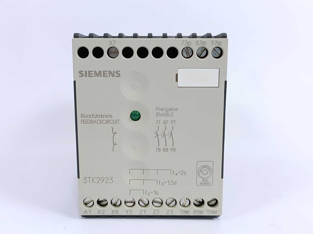 Siemens 3TK2923-0BB4 24VDC Delay Module
