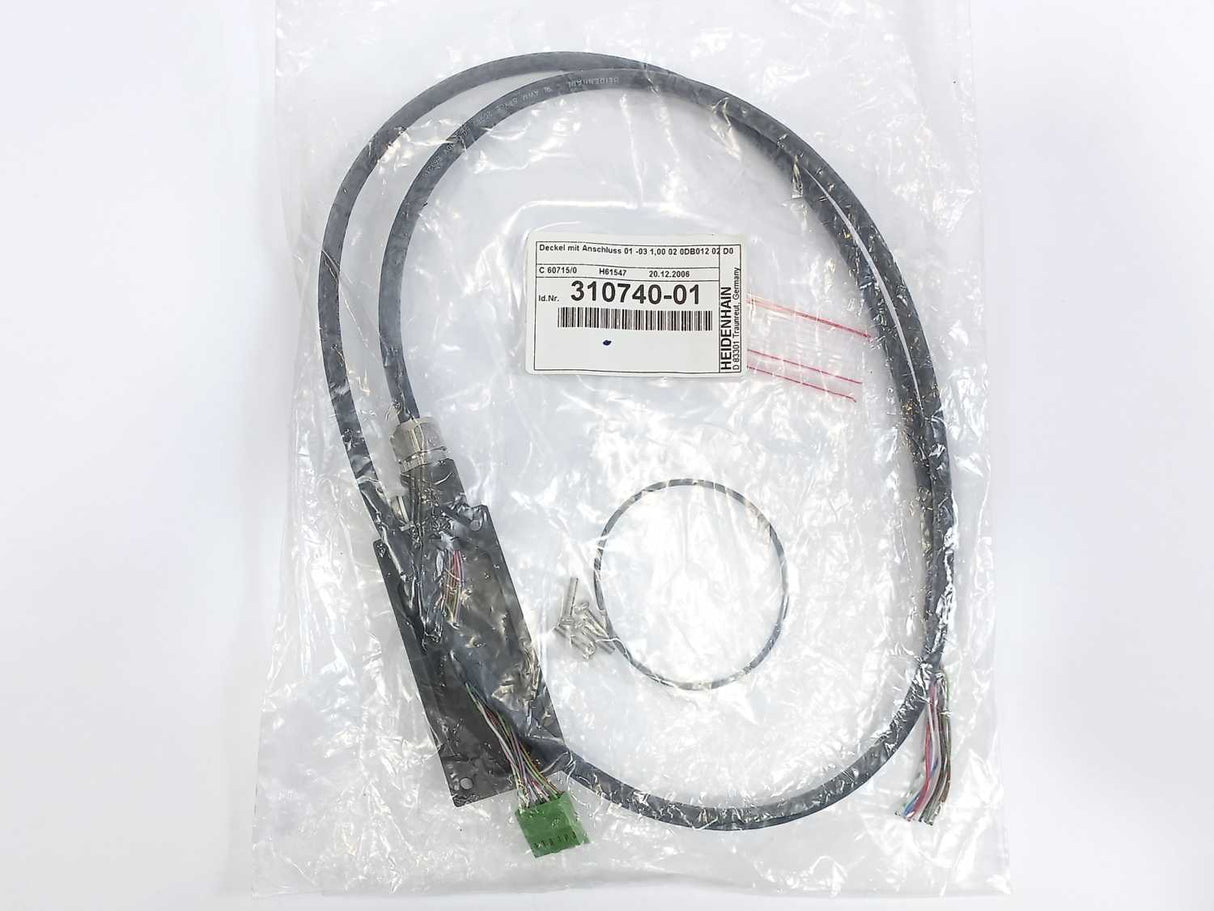 HEIDENHAIN 310740-01 01-03 1.00 02 0DB012 02 D001 .. 0.00 Cover w/ Connection 1m