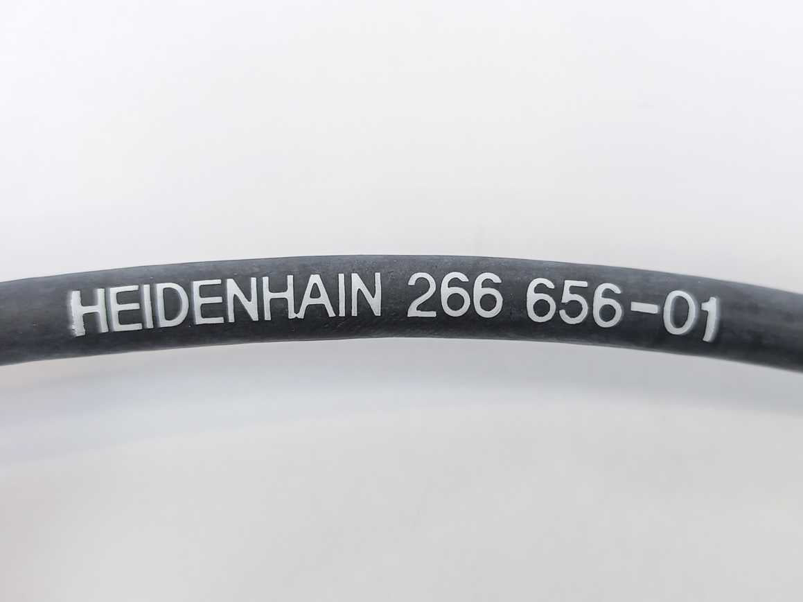 HEIDENHAIN 266656-01 44B008 34S009 03 0.30 02 .. BK Adapter Cable 0.3m
