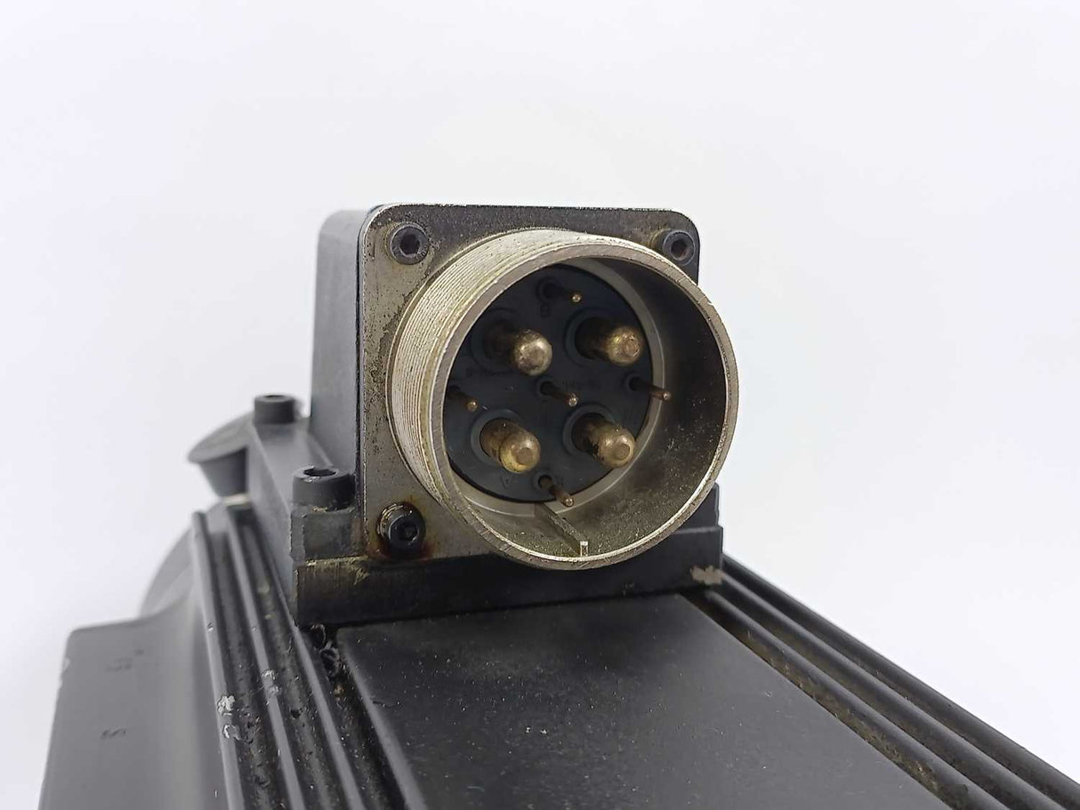 Indramat MAC093C-0-FS-2-C/110-A-0//S01 Permanent Magnet Servo Motor