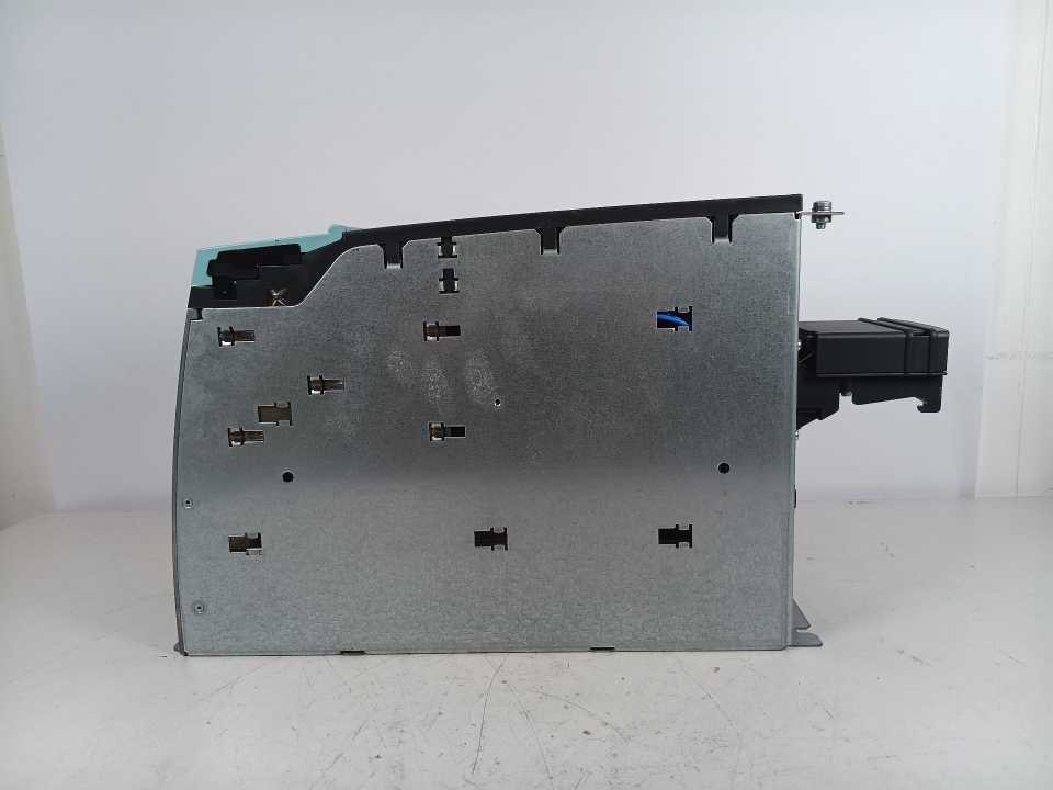 Siemens 6SL3130-6TE23-6AA3 SINAMICS S120 36kW, not used, only mounted