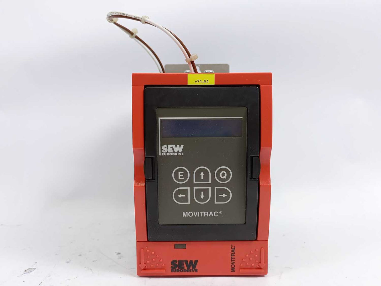 SEW-EURODRIVE  31C007-503-4-00 MOVITRAC, 8260796 W:FBG31C-08, 822997X