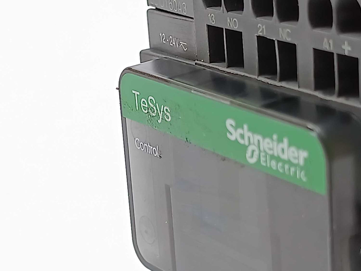 Schneider / Telemecanique LC1DT60A3BD 4 Pole Contactor 440V 60A 24VDC Coil