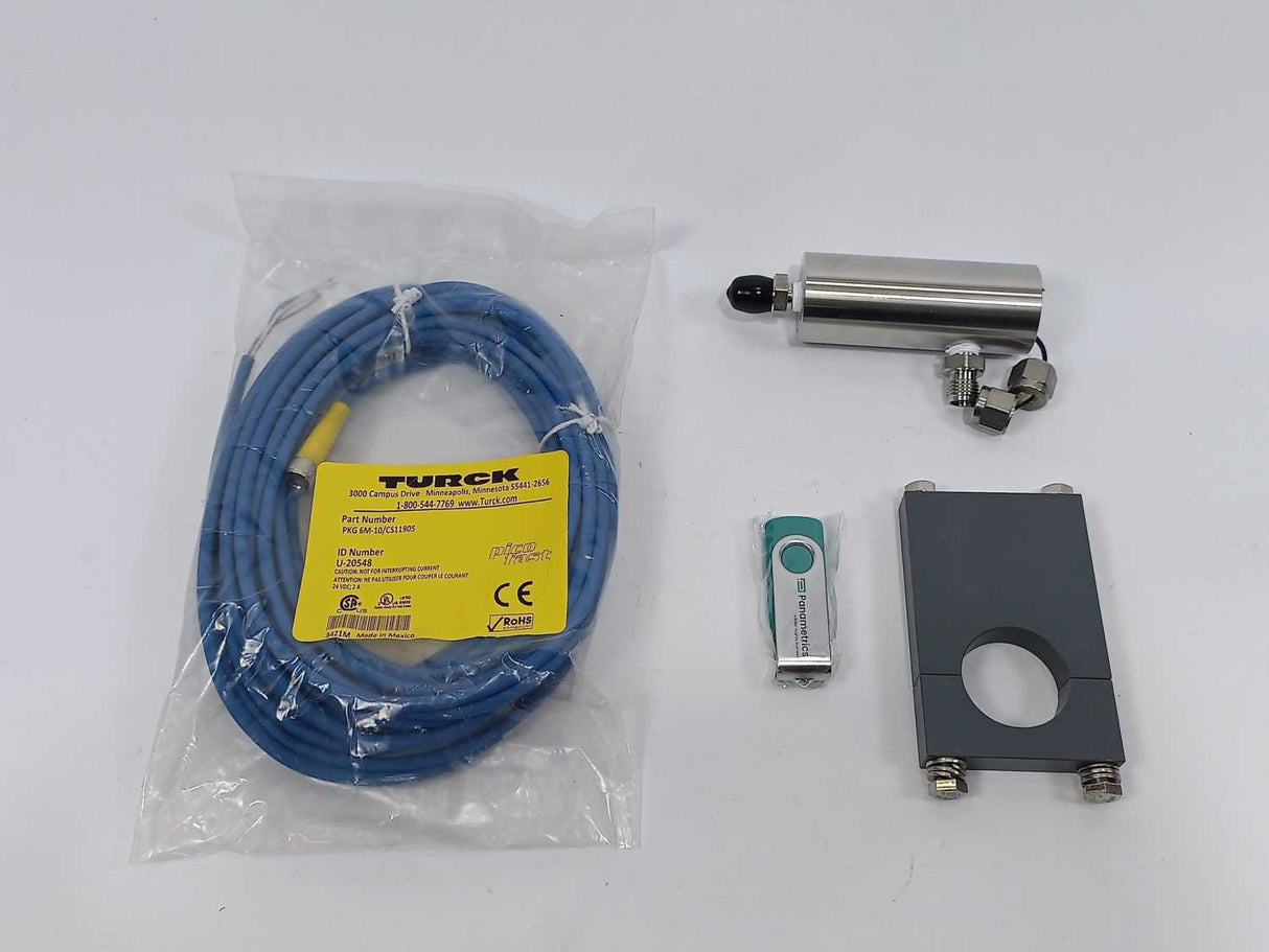 PANAMETRICS HygroPro-1-2-W-3-0-4-0-0-0 Moisture Transmiter w/ Cable