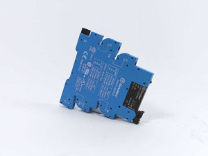 Finder 34.81.7.024.9024 5x Relay & 93.62.7.024 Socket