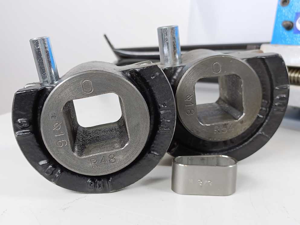 CBC UNI42 Manual Bending Machine With Folding Stand