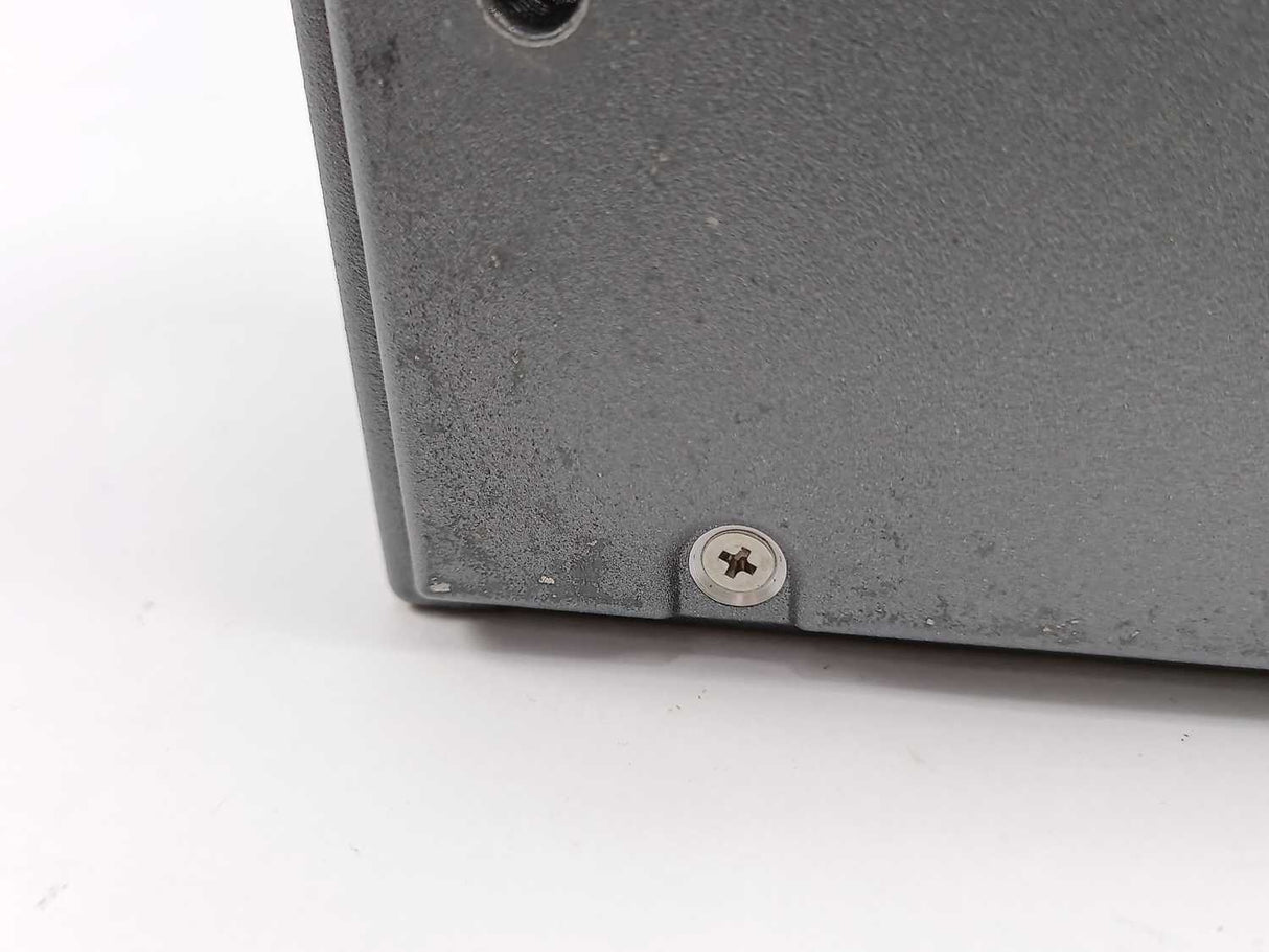 National Instruments 196604B-06L NI cRIO-9116, Control cRIO-9024