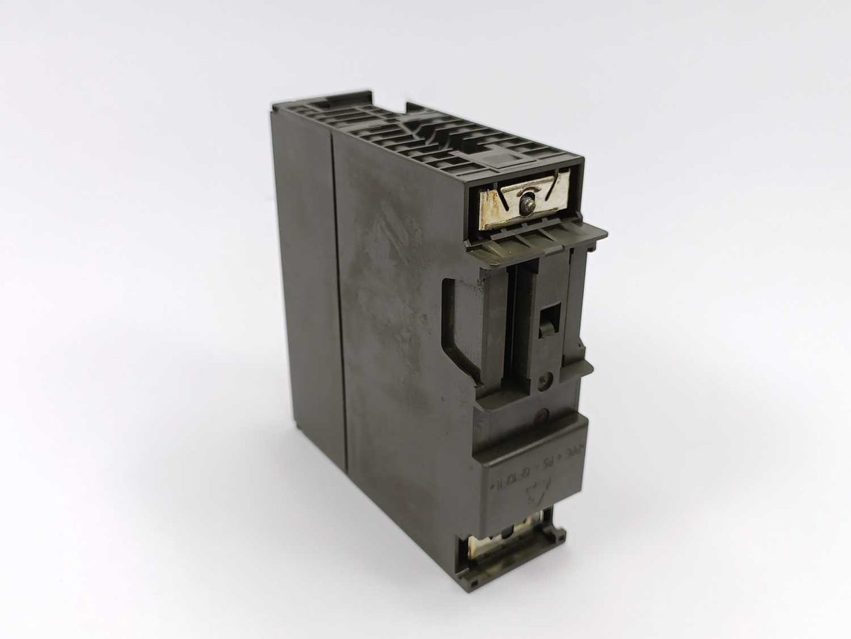 Siemens 6ES7153-1AA03-0XB0 Simatic DP Connection IM 153-1  New