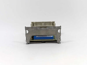 Schneider Automation TSXAEZ802 8 Analog inputs 0-20MA w/ connectors