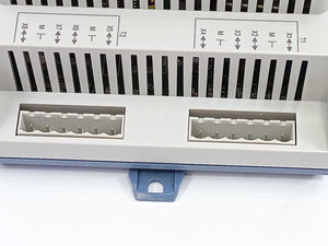 Siemens S55663-J550-A100 POL955.00/STD,  extension module; 24 VAC/DC