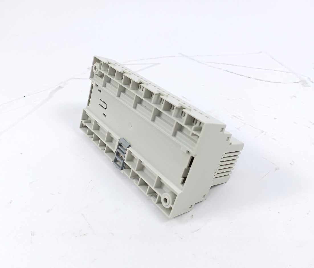 Siemens RMS705B-1 S55370-C100 Switching And Monitoring Device