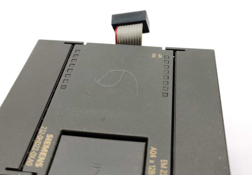 Siemens 6ES7232-0HD22-0XA0 SIMATIC S7-200 Analog Output Module