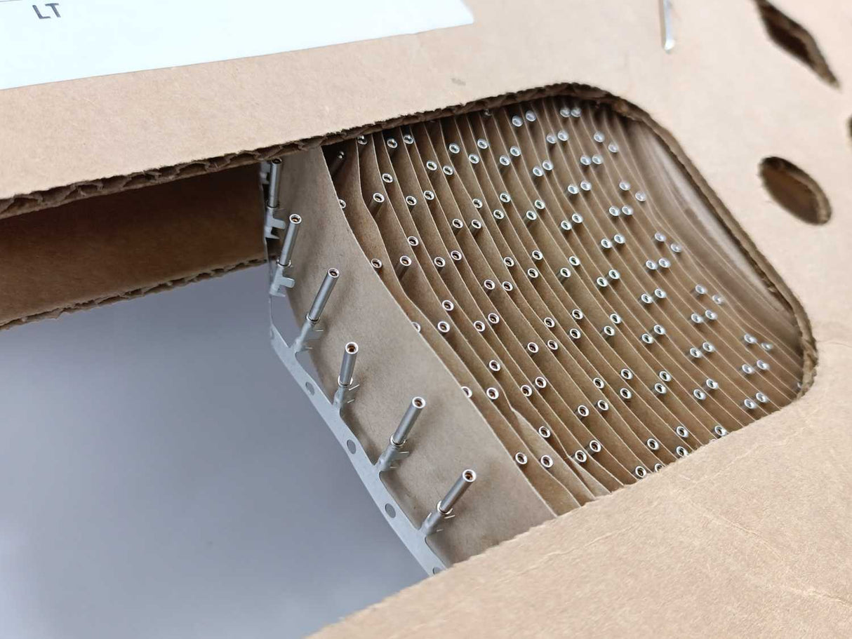 TE Connectivity 1062-16-0644 Deutch Socket Terminal Roll. Roughly 900pcs.