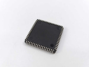Freescale Semiconductor MCHC11F1CFNE4 Batch of 10 pcs.