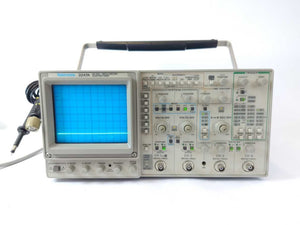 Tektronix 2247A Analog Oscilloscope four-channel 100MHz