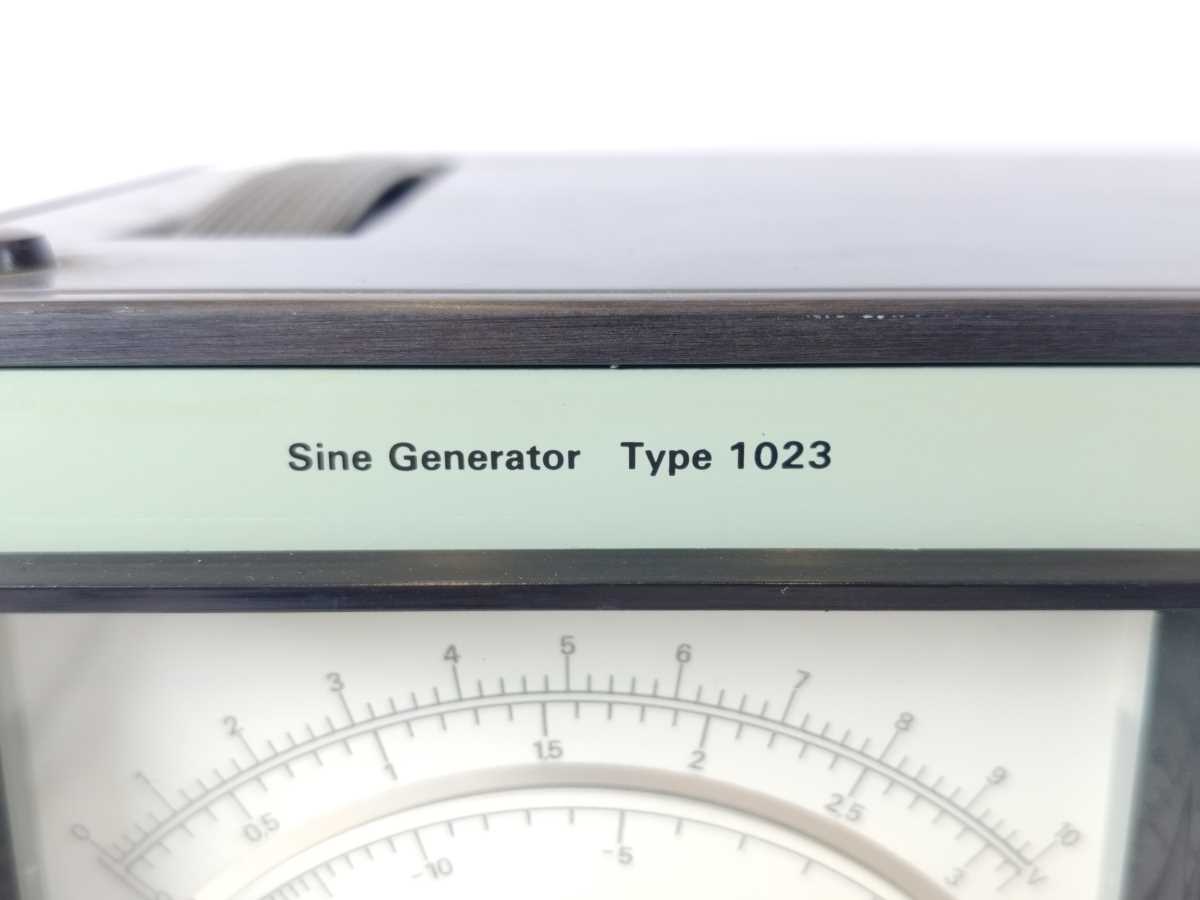Bruel & Kjaer 1023 Precision sine wave generator with frequency modulation