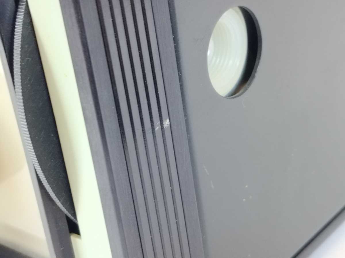 Bruel & Kjaer 1023 Precision sine wave generator with frequency modulation