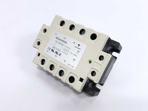 Carlo Gavazzi RZ3A40D25 3-Pole Panel Mount SSR