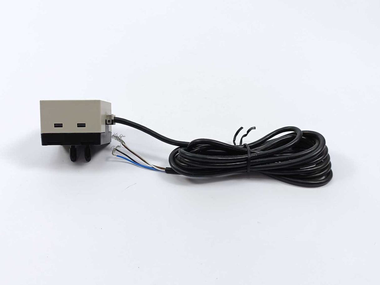 SUNX DP-M2A High-Precision Digital Pressure Sensor