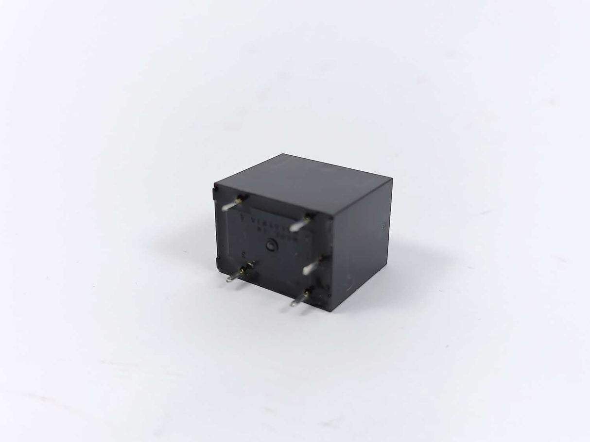 OMRON G5LE-14 PCB Relay SPDT Sealed 5VDC 6 Pcs.