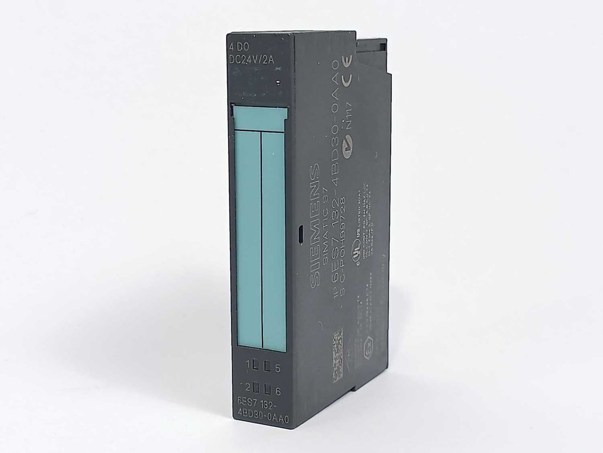 Siemens 6ES7 132-4BD30-0AA0 SIMATIC S7 Electronic Output Module, Batch of 13pcs.
