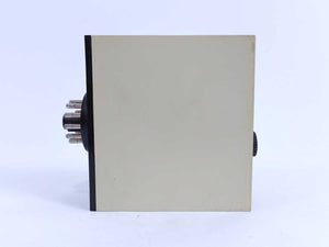 Electromatic SB 205 220 Interval On Operate Relay. 0,8-18 sec.