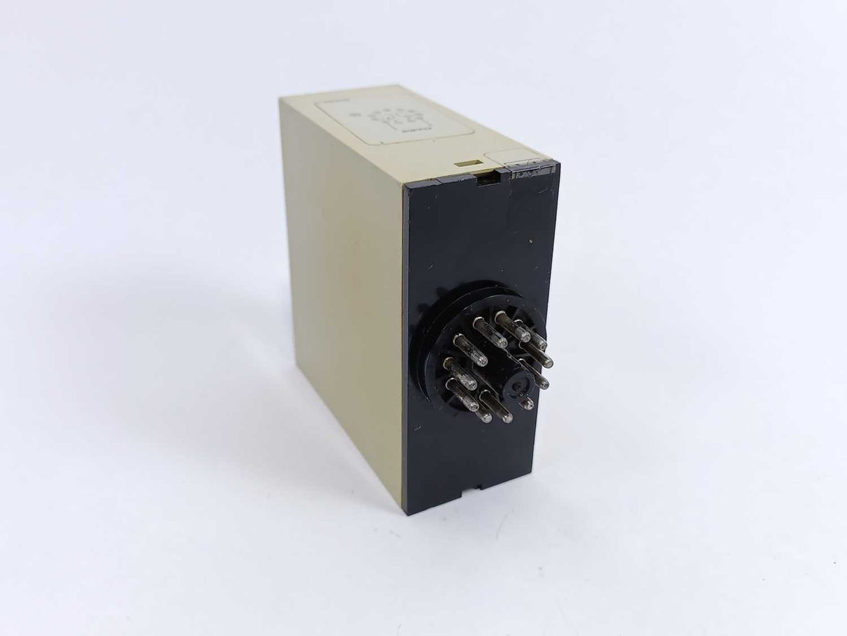 Electromatic SA 205 220 S-System Delay On Operate Timer 3-600 sec.