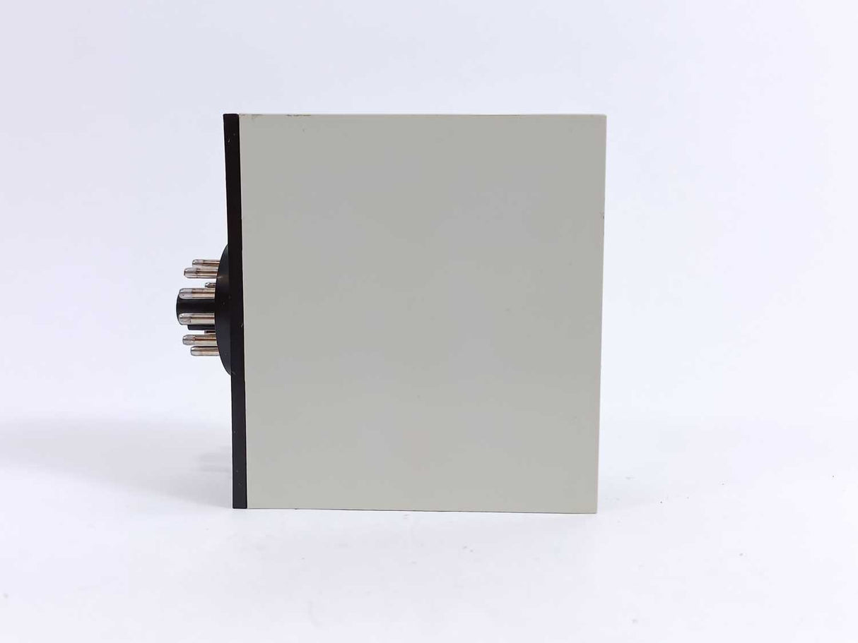 Electromatic ST 010 220 Thermometer Amplifier 0-100°C, 220Vac